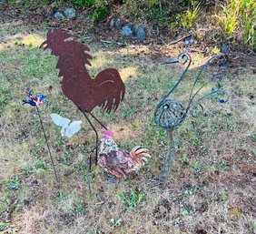 R00 Garden Decor Yard Art Rooster Birds