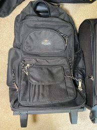 R9 Luggage And Various Travel Bags And Wallets Lot To Include Brands Such As Ricardo Elite, Mcllin, Genuine Le