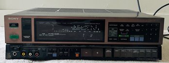 R10 Vintage Sony FM/AM Stereo Receiver Model STR-AV880