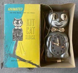 Rm10 Vintage Kit Cat Klock