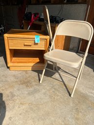 Rm0 End Table 22in X 24in X 19.5in And Two Metal Folding Chairs