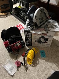 GMC 7 1/4in Circular Saw And Madter Flow 0 Maxx Portable Air Comp Kit