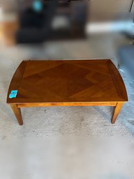 R5 Coffee Table With Drawer 26.75in X 48in X 28in