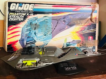 R2 Vintage 1988 GI Joe Phantom X-19 Stealth Fighter With Original Box Missing Pieces Please See Pictures