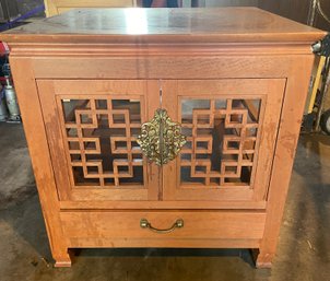 Rm00 Small Asian Style Cabinet