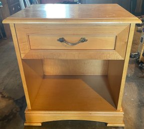 Rm00 Side Table Or Nightstand