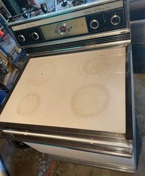 Rm00 Sears Lady Kenmore Automatic Self Cleaning Electric Range Oven