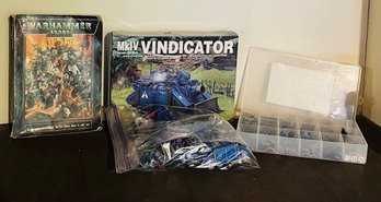 R2 Games Workshop Warhammer 40k MkIV Vindicator Space Marine Tank Kit Plus Book And Box Of Figurines