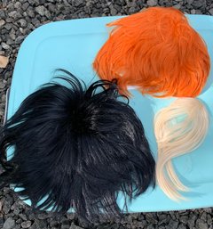 Rm00 Three Synthetic Hair Wigs And Pieces Used In Cosplay