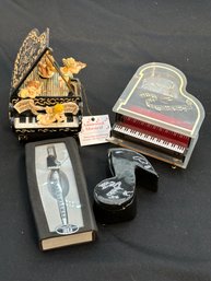 R5 Berkeley Simson Cherubs And Piano Music Box, Vintage Sankyo Music Box, Trinket Music Note Box And Piano