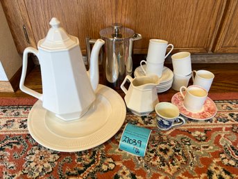 R2 Espresso Cups, Stainless Coffee Press, Ceramic Coffee Pot, Creamer, Platter, Delft Souvenir Cup