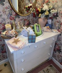 R1 Chic Beachy Style Bathroom Lot To Include Floral Wallpaper, Hand Towels, Shells And Starfish, Large Vase