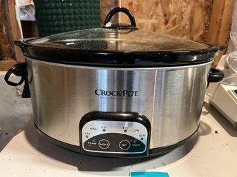 R00 Crock Pot, Hamilton Beach Blender, Presto Pressure Cooker