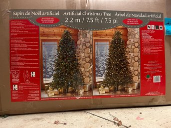 R00 7.5 Foot Prelit Christmas Tree In Box, Candles And Holiday Decor