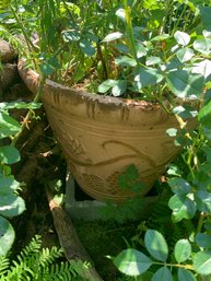 Large Decorative Terra Cotta Pot With Roses