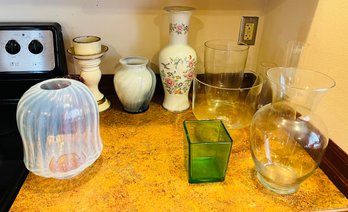 R2 Lot Of Glass Vases And Candle Holder Small And Large