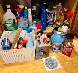 R2 Kitchen Cleaning Lot/Tools Dawn Soap, Dishwasher Pods,  Sponges, Scrub Brushes, Windex, Starch, Hammer