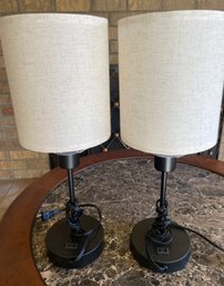 Rm1 Two Electric Table Lamps With Charging Station