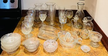 R2 Lot Of Wine Glasses, Champagne Glasses, Glass Juice Squeezer, Glass Pyrex Butter Dish