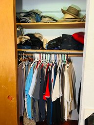 RM4 Huge Lot Of Mens Clothing Khaki Shorts, T-shirts, Sweaters, Suits, Pants, Jeans, Underwear, Dress Socks,