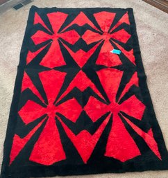 Rm3 Red And Black Rug