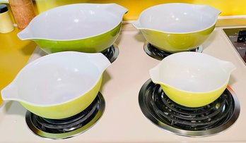 Rm7 Set Of Four PYREX Cinderella Mixing Bowls  Yellow And Green Shades