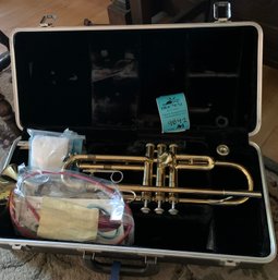 Trumpet With Case And Accessories