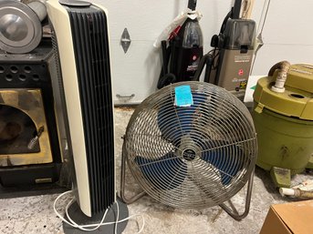 S1 Two Fans. Sunbeam Stand Fan 34in And Patton 22in Fan Tested At Time Of Lotting. Sunbeam Fan Is Wobbly