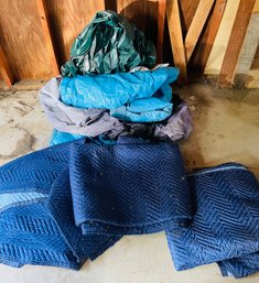 R0 Moving Blankets And Various Tarps