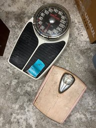 S1 Two Vintage Scales.  Large Scale Missing A Foot   Seem To Be Accurate At Time Of Lifting