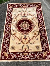 R0 Tufted Carved Wool Area Rug 4ft 10in X 7ft 5in