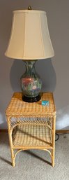 Rm6 Wicker Nightstand And Lamp