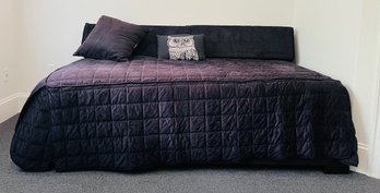 R9 Twin Size Matress With Platform Frame Velvet Top Cover And Pillows