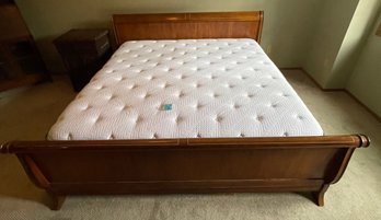 Rm7 King Size Bedframe With Mattress And Box Spring
