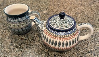 R2 Polish Tuscany Medium Teapot And A Polish Mug