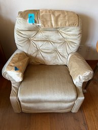 Lazy Boy Wall Hugger Recliner  Rocker 36in X 30in X 35in