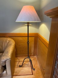 R2 Floor Lamp, Turned On At Time Of Lotting