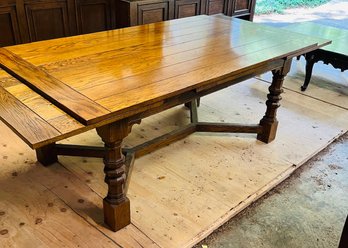 R0 Baker Furniture Dining Room Table With Hidden Extendable Leaves 10ft.  Rustic Vintage