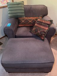 R10 Upholstered Chair With Ottoman And Three Pillows