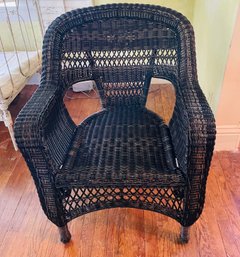 R5 Dark Wicker Chair With No Cushions