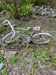 R00 Garden Art Bicycle