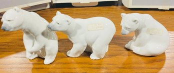 Llardo Three Individual Polar Bear Figurines In Opened Boxes