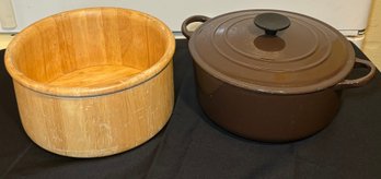 R2 Le Creuset Pot And Pottery Barn Wooden Bowl