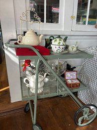 R1 Teapot And Miscellaneous Decorative Lot, Not Including Bar Cart