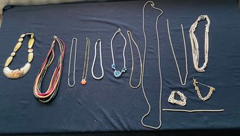 R7 Variety If Costume Jewelry To Include Ten Necklaces And Three Bracelets