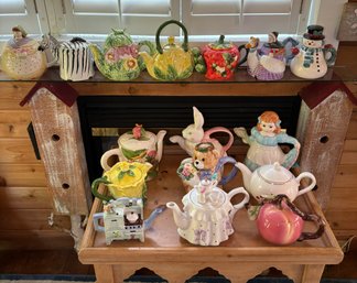 R1 Some Appearing To Be Rare And Collectors Teapot Collection