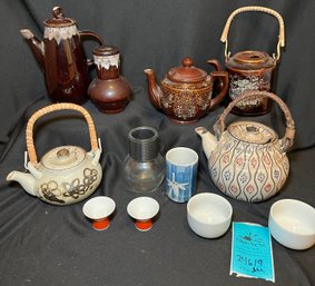 R3 Asian Tea Pots, Tea Cups, Vintage Drip Glaze Tea Pots One With Cork Lid, Vintage Sake Shot Glasses