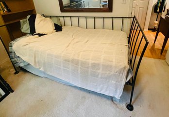 R4 Twin Size Bed With Trundle, Some Linens And A Pillow