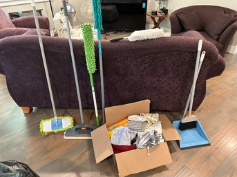 R4 Lot Of Cleaning Brooms, Box Cleaning Supplies And Dryer Balls