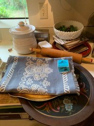 Tom Fitzsimmons Decorative Tray, Rolling Pin, Cookie Jar, Placemats, Decorative Bowl, Assorted Trivets